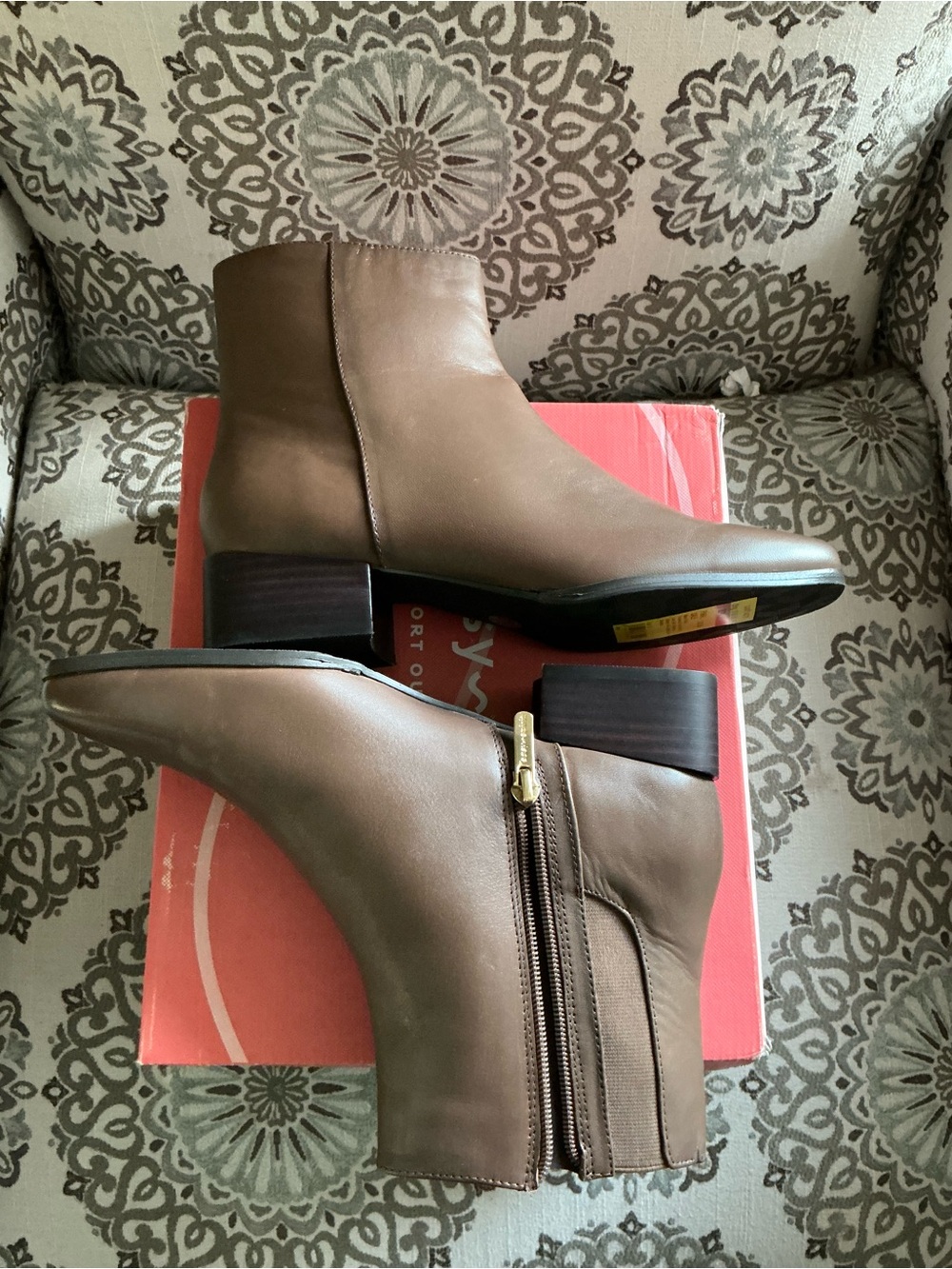 Easy Spirit Women’s Brown Leather Boots - New in box